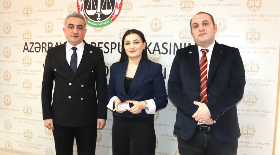 ishe-yeni-qebul-edilen-vekil-komekchileri-ile-gorush-olub