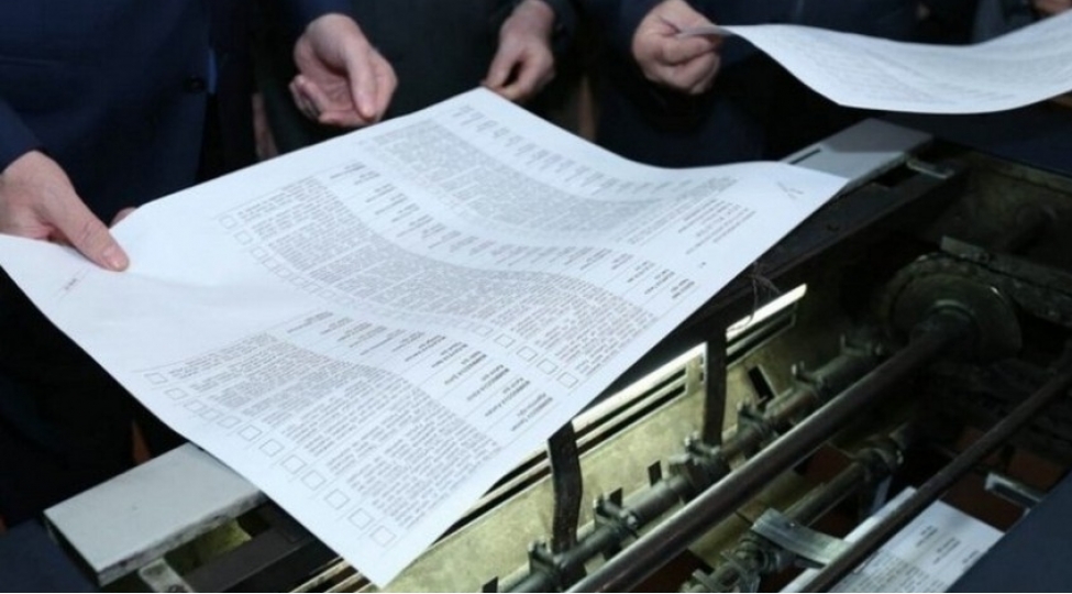 bulletenlerin-daire-sechki-komissiyalarina-paylanmasi-prosesine-bashlanilib