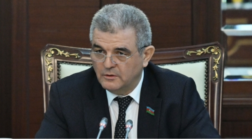 fazil-mustafa-evin-sahibi-onu-baha-satmaq-isteyir-amma-qiymet-realliga-uygun-olmalidir