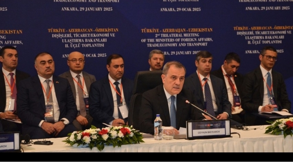 ceyhun-bayramov-azerbaycan-turkiye-ozbekistan-nazirleri-arasinda-uchterefli-gorushde-chixish-edib