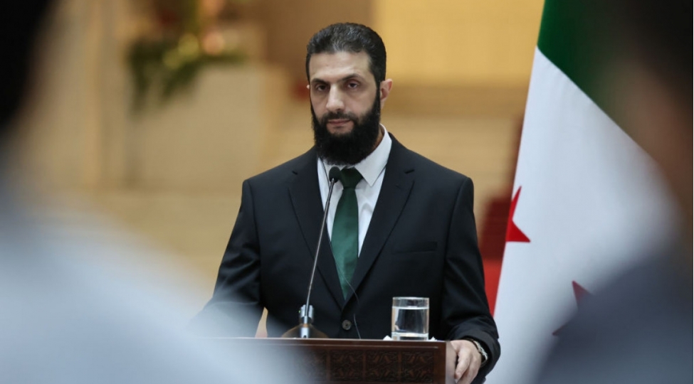 ehmed-esh-sheraa-suriya-regional-munaqisheye-celb-olunmaqdan-qachmaga-chalishir