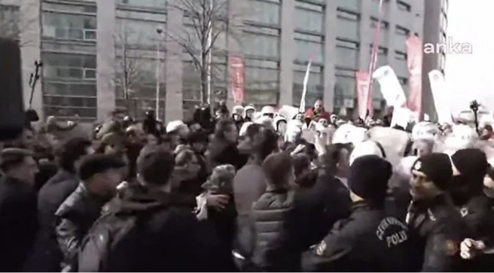 imamoglu-ifade-verdi-terefdarlari-polise-hucum-etdi-video