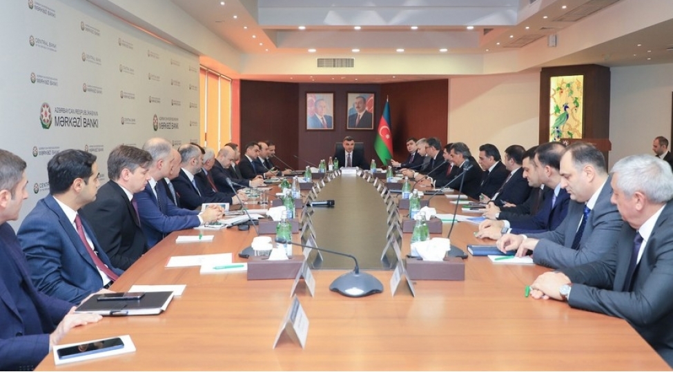 amb-de-azerbaycan-banklarinin-bu-il-uzre-hedefleri-muzakire-edilib