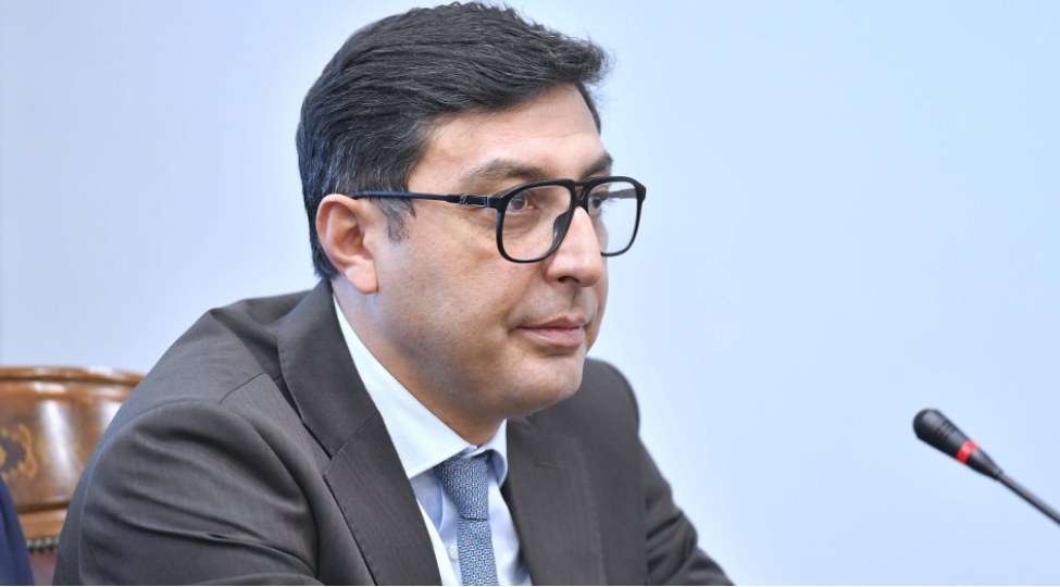 ferid-qayibov-yeniden-avropa-gimnastikasinin-prezidenti-sechilib-2