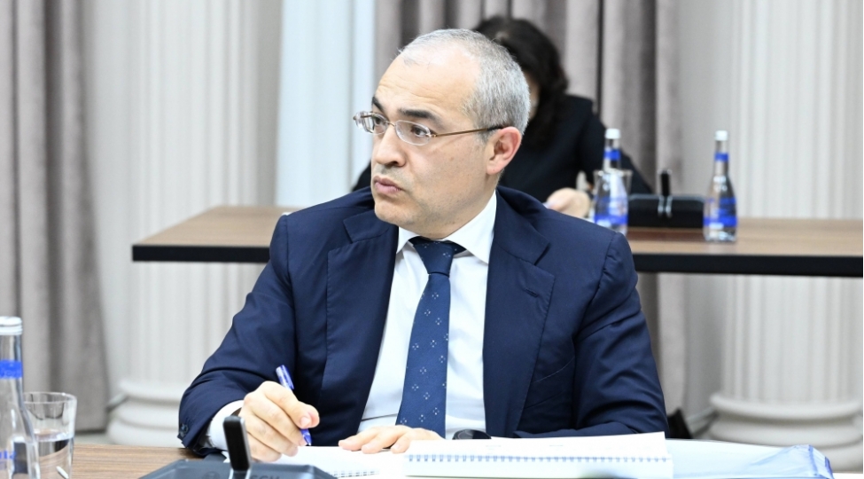 mikayil-cabbarov-olkemizde-dayaniqli-iqtisadiyyatin-guclenmesinde-tehsilin-mustesna-ehemiyyeti-var