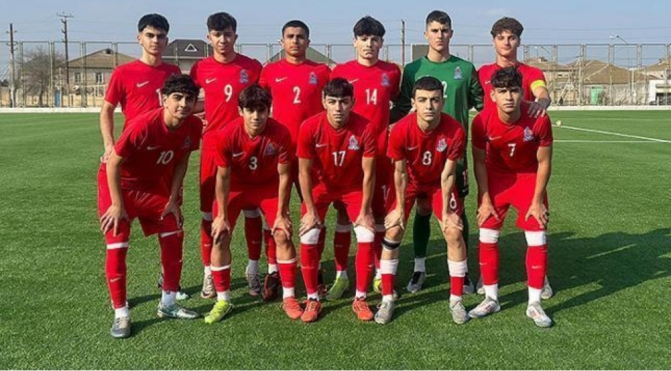 azerbaycanin-u-17-millisi-belarusa-qarshi