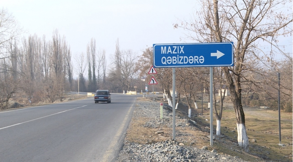 zaqatala-sakini-evinde-yanib