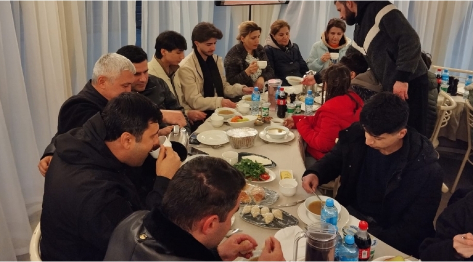 xankendide-iftar-sufresi-achilib