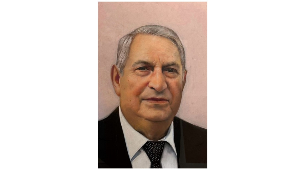 heyatini-musiqi-senetine-baglayan-insan