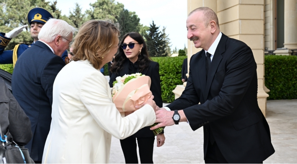 almaniya-prezidenti-frank-valter-shtaynmayerin-resmi-qarshilanma-merasimi-olub-yenilenibfoto