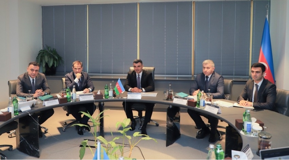 maliyye-sektorundaemekdashligin-genishlendirilmesi-muzakire-edilib