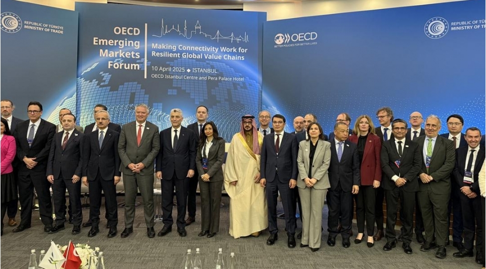 azerbaycan-neqliyyat-infrastrukturuna-sermaye-qoyulushunu-prioritetleshdirib