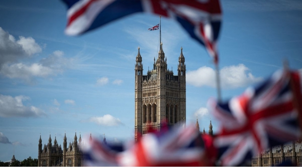 britaniya-gurcustana-demokratiyanin-inkishafi-uchun-qrantlarin-verilmesini-dayandirir