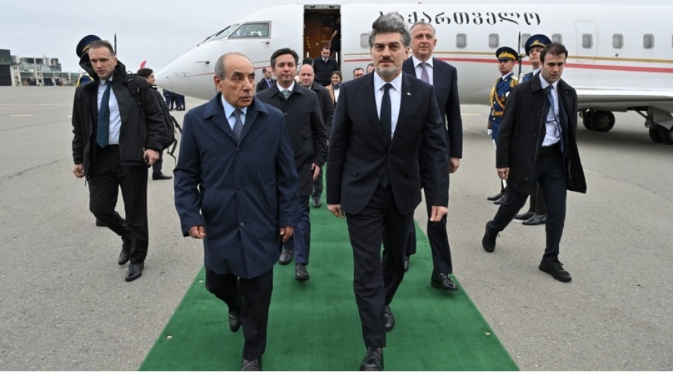 gurcustan-prezidenti-azerbaycana-resmi-sefere-gelib
