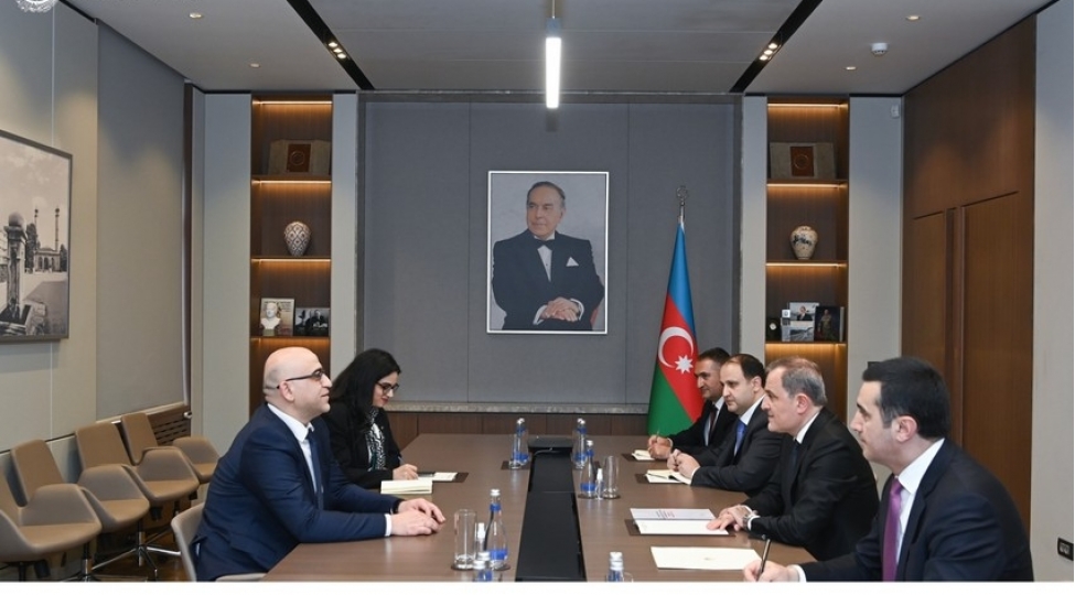 iki-olke-arasinda-emekdashliq-muzakire-olunub