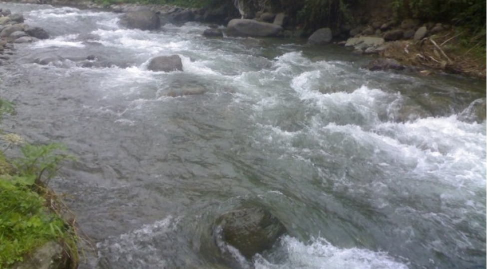 chaylarda-yuksek-sululuq-davam-edir