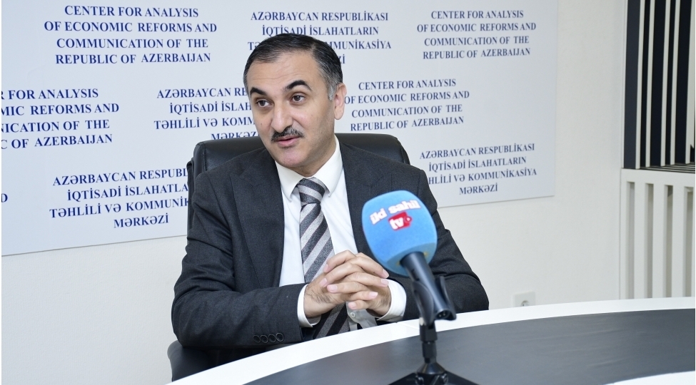 azerbaycan-temiz-enerji-uzre-region-olkelerine-numune-olacaq-addimlar-atir