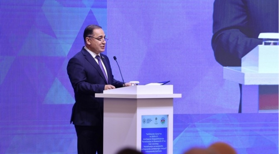 azer-emiraslanov-qeyri-dovlet-sektorunun-meshgulluqda-payi-791-e-chatib