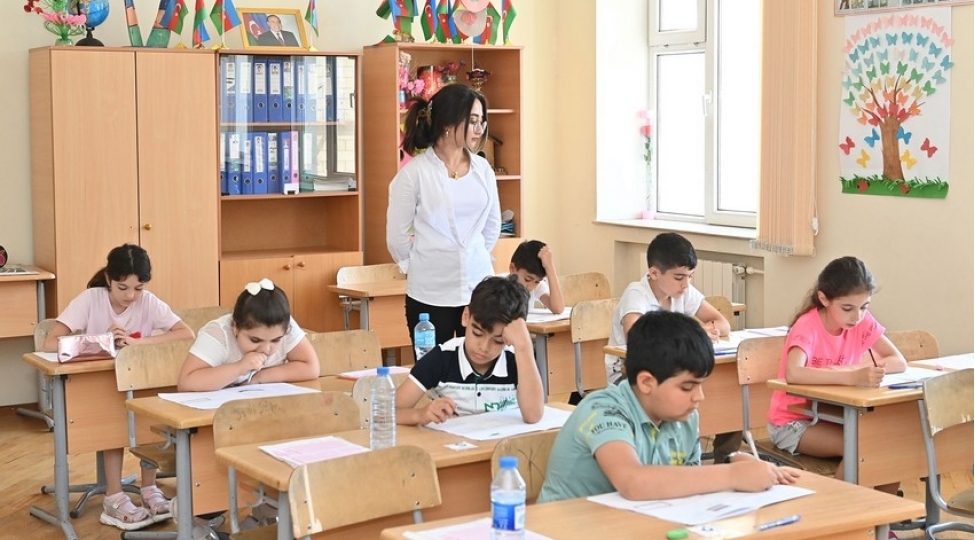 muellimlerin-ish-yerinin-deyishdirilmesi-uchun-vakansiya-sechimi-merhelesi-bashlayib