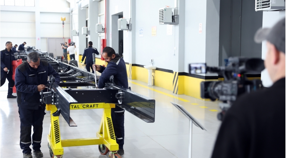 sumqayit-kimya-senaye-parkinda-fealiyyete-bashlayan-2-muessisede-200-nefere-yaxin-daimi-ish-yeri-yaradilib