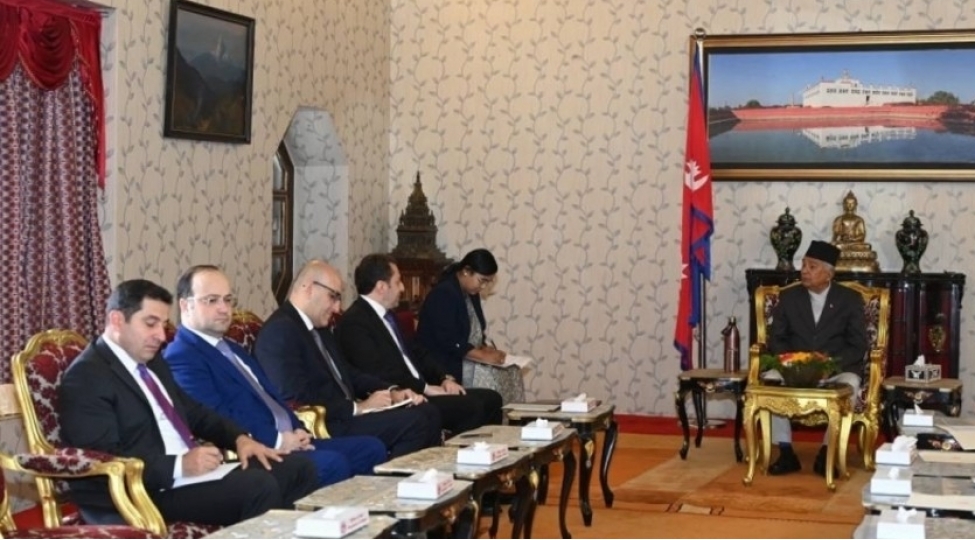 nepalda-siyasi-meslehetleshmeler-kechirilib