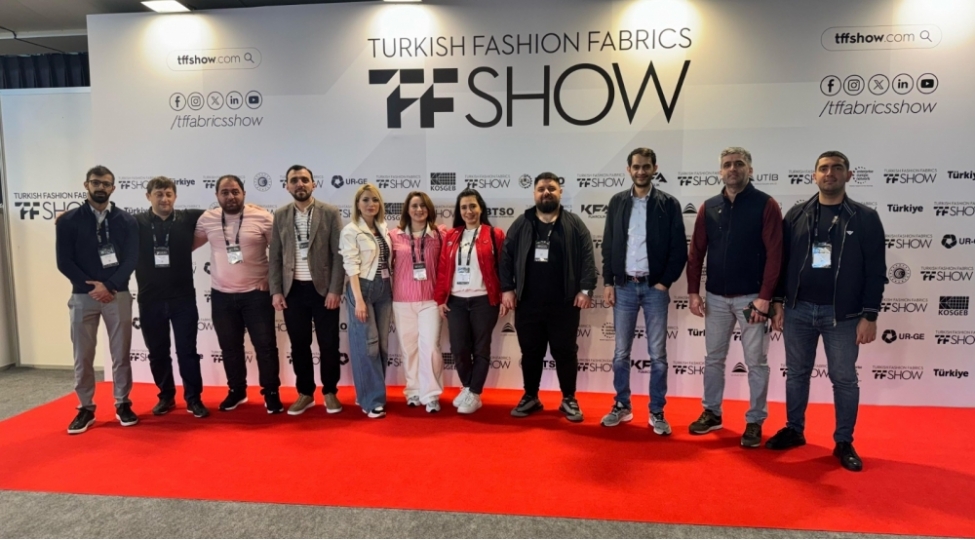 baki-tekstil-fabrikinin-numayendeleri-turkish-fashion-fabrics-sergisinde-ishtirak-edibler
