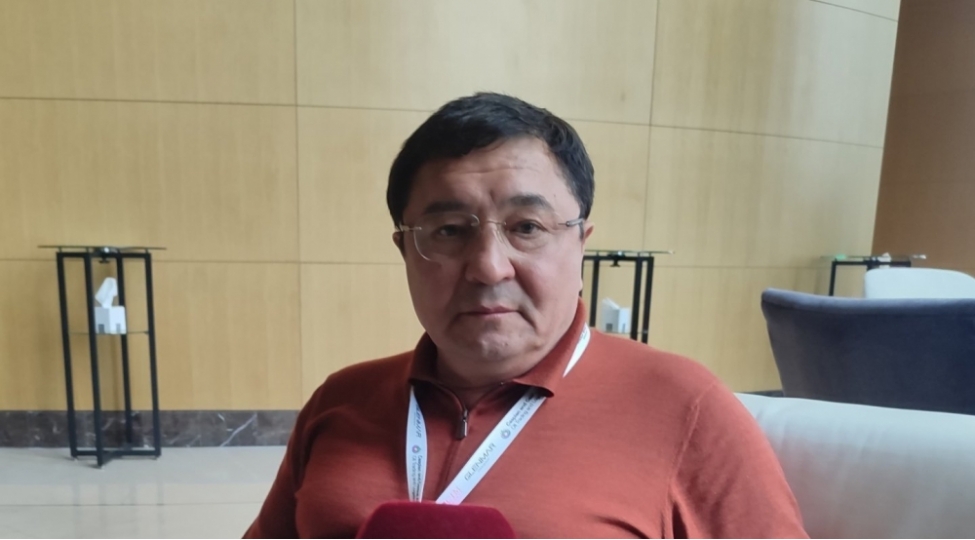 qazaxistanin-ozel-neft-emali-zavodu-xezer-ve-merkezi-asiya-bazarlarinda-movqeyini-mohkemlendirmeyi-planlashdirir