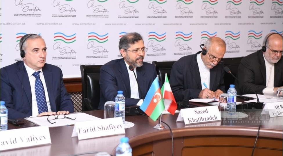 azerbaycanla-iran-arasinda-munasibetler-yeni-merheleye-kechir