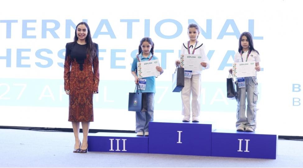 baku-open-2025-beynelxalq-shahmat-festivalinin-baglanish-merasimi-kechirilib