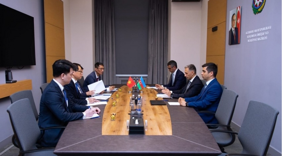 azerbaycan-vyetnamla-kibertehlukesizlik-uzre-emekdashligi-muzakire-edib