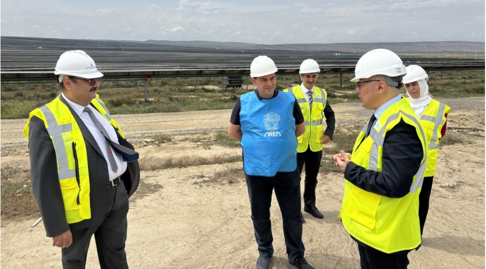 iitkm-emekdashlari-qaradag-gunesh-elektrik-stansiyasina-sefer-edibler