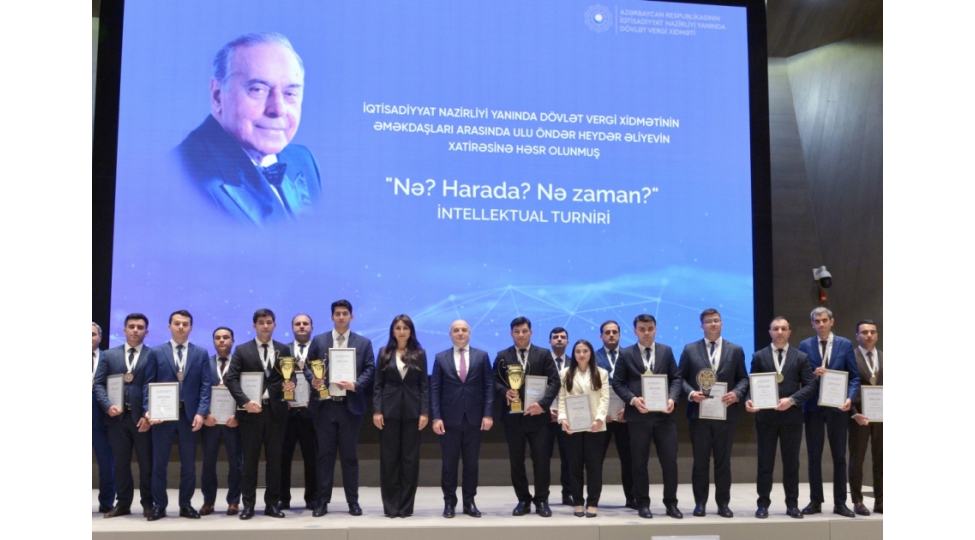 ulu-onderin-xatiresine-hesr-olunmush-ne-harada-ne-zaman-intellektual-oyununun-final-merhelesi-kechirilib