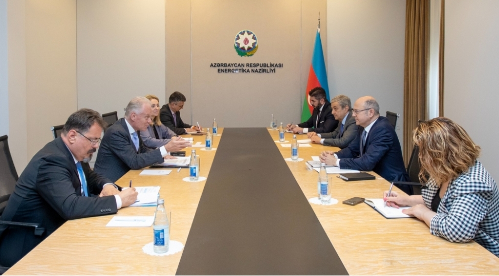 azerbaycan-ve-ai-arasinda-enerji-emekdashliginin-prioritetleri-muzakire-olunub