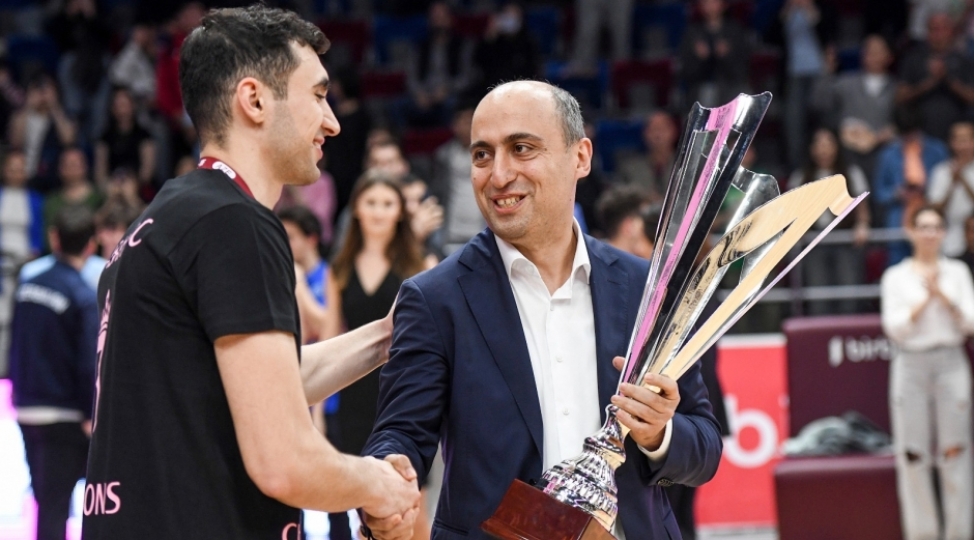 basketbol-uzre-azerbaycan-chempionatinin-qalibi-mukafatlandirilib