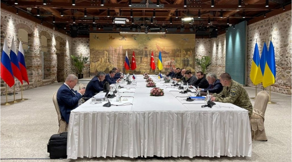 istanbul-razilashmalari-ukraynada-nizamlanma-uchun-esas-ola-biler-rusiya-xin