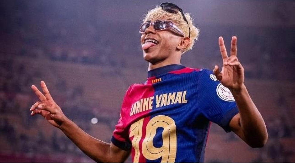 17-yashli-yamal-ronaldoya-chatdi