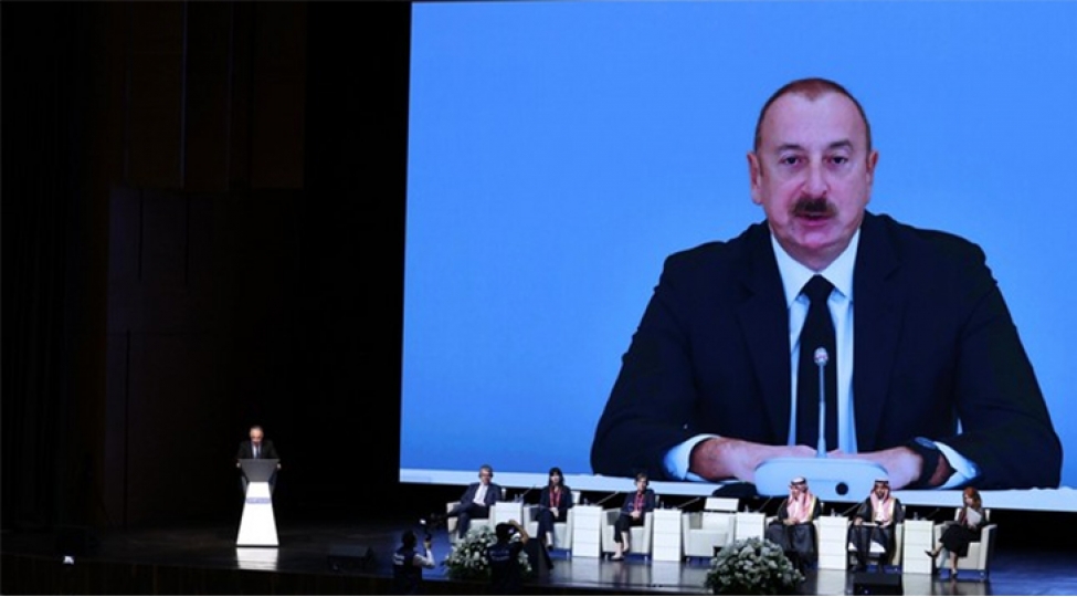prezident-ilham-eliyev-globe-networkun-altinci-plenar-iclasin-ishtirakchilarina-muraciet-edib