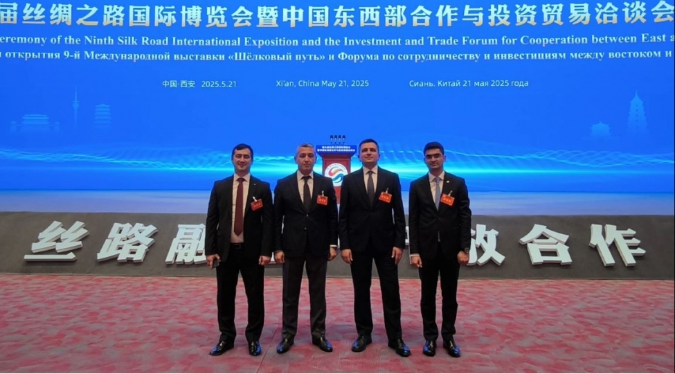 ady-numayendeleri-chinavropa-demiryol-ekspresinin-qlobal-terefdashlarinin-forumunda-ishtirak-edibler