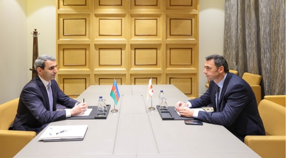 azerbaycan-ve-gurcustan-neqliyyat-sahesinde-emekdashligi-muzakire-edib