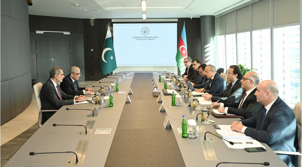 azerbaycan-ve-pakistan-senaye-ve-enerji-sahelerinde-emekdashligi-muzakire-edib
