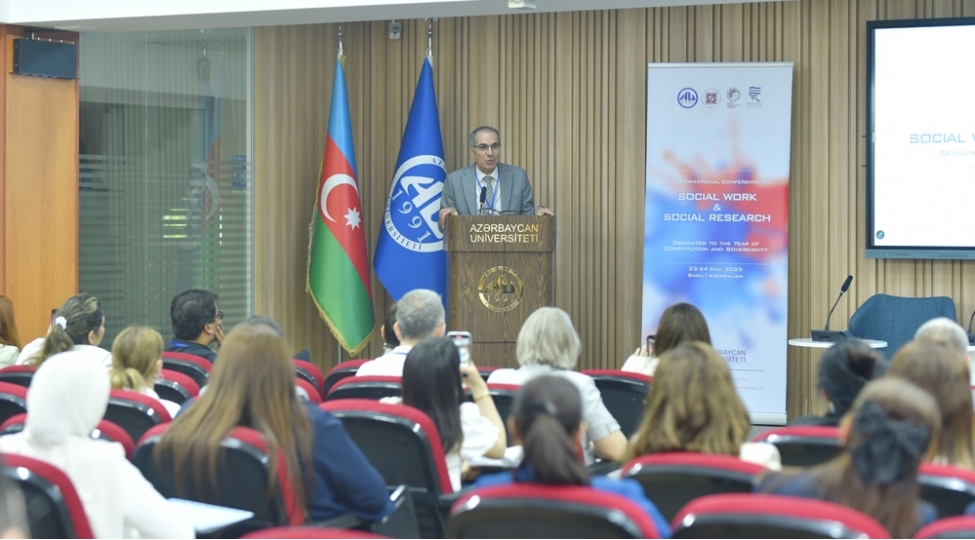 azerbaycan-universitetinde-kechirilen-beynelxalq-konfrans-ishini-yekunlashdirib