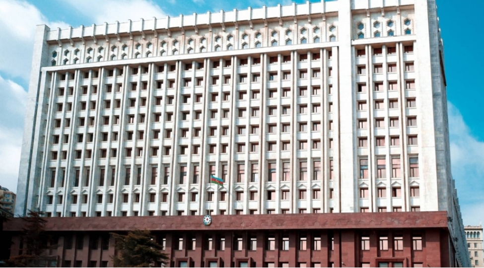 prezident-vergi-mecellesine-ve-16-qanuna-deyishiklikleri-tesdiqleyib