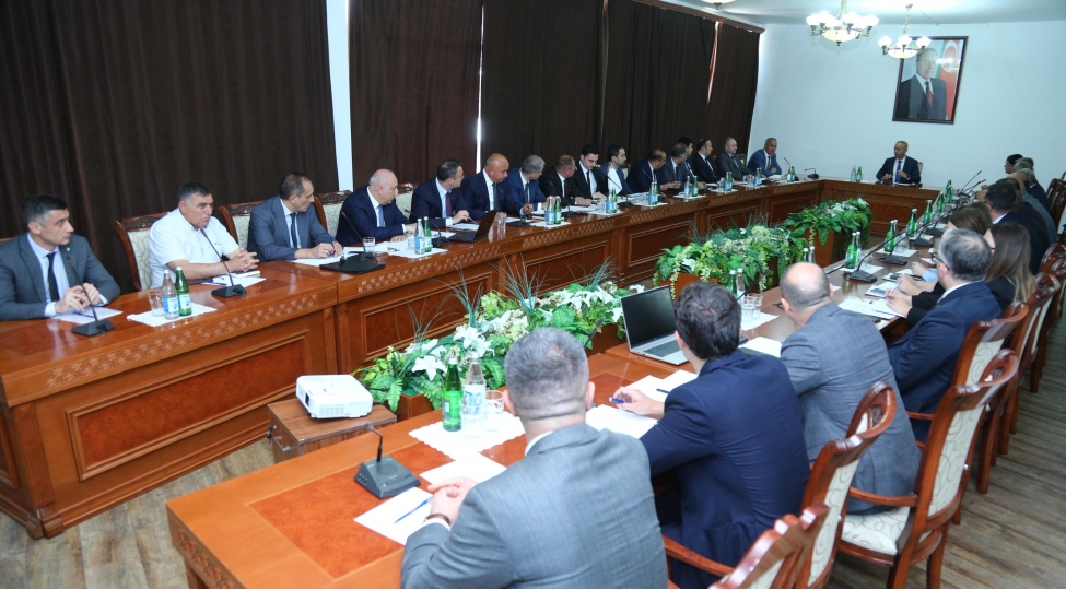 idarelerarasi-merkezin-enerji-teminati-meseleleri-uzre-ishchi-qrupunun-novbeti-iclasi-xankendide-kechirilib