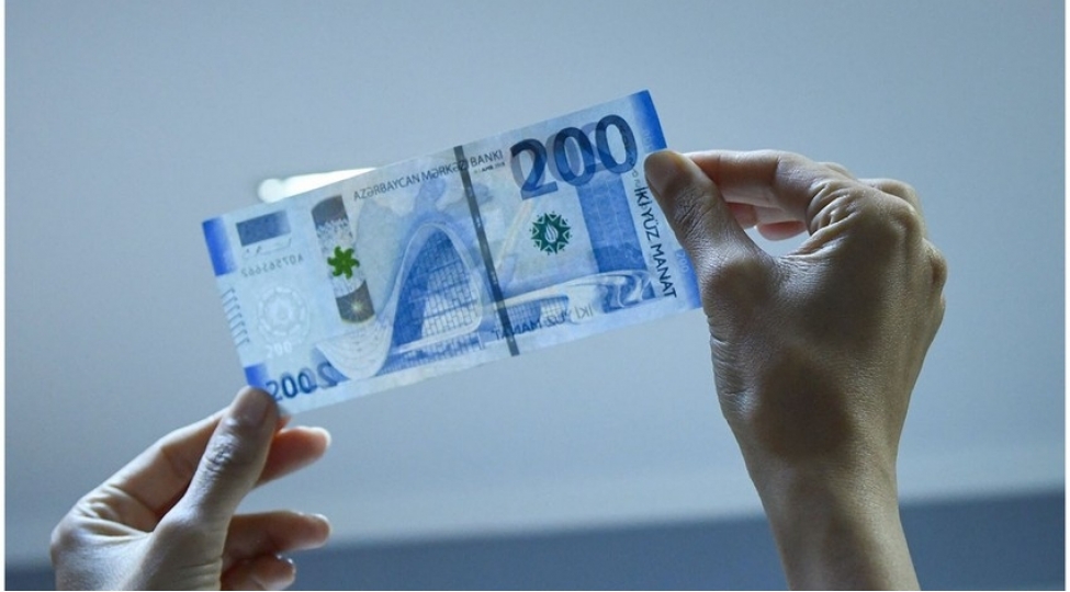 azerbaycan-merkezi-banki-oten-il-882-saxta-pul-nishanini-tedavulden-chixarib