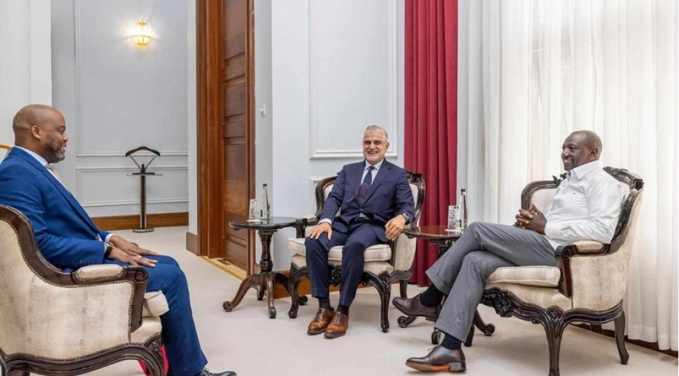 tahir-gozelkenyaprezidenti-ile-gorushub