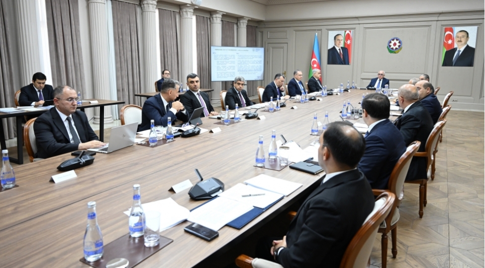 iqtisadi-shuranin-novbeti-iclasi-kechirilib-12