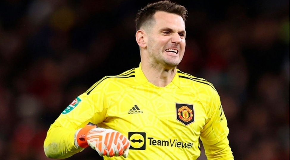 tom-hitonla-muqavile-muddeti-uzadilib