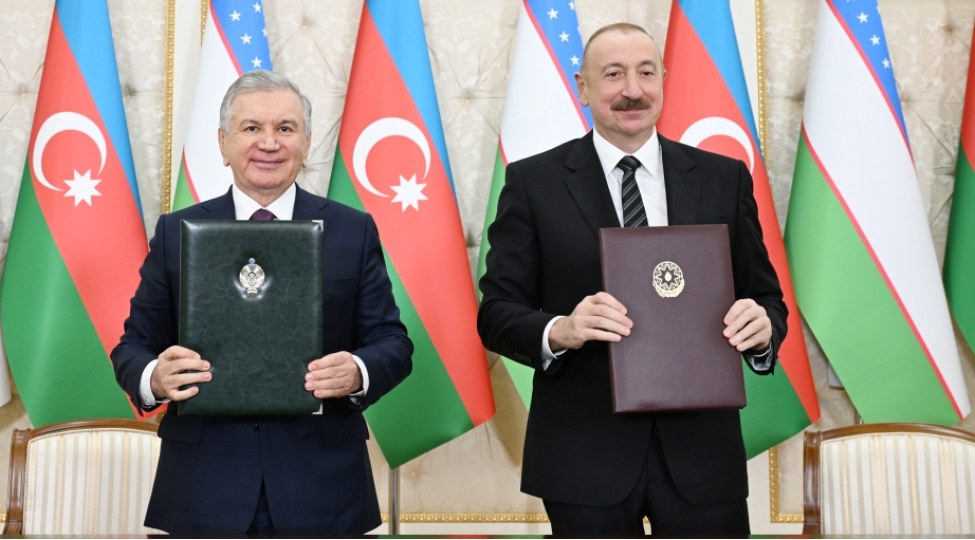 qardashliq-elaqeleri-yuksek-seviyyededir