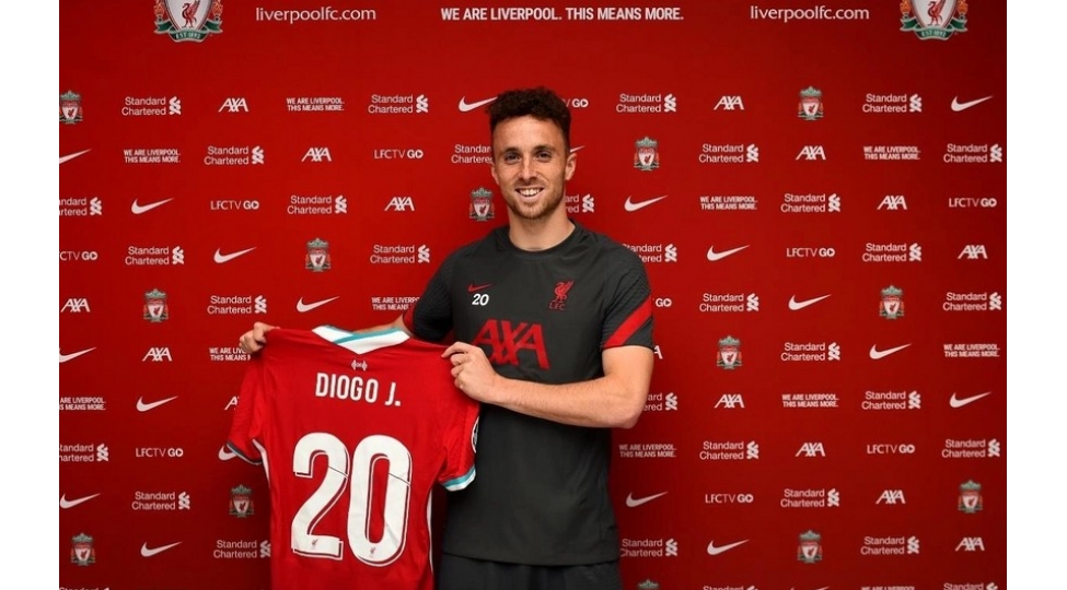 liverpul-20-nomreli-formani-dovriyyeden-chixardi