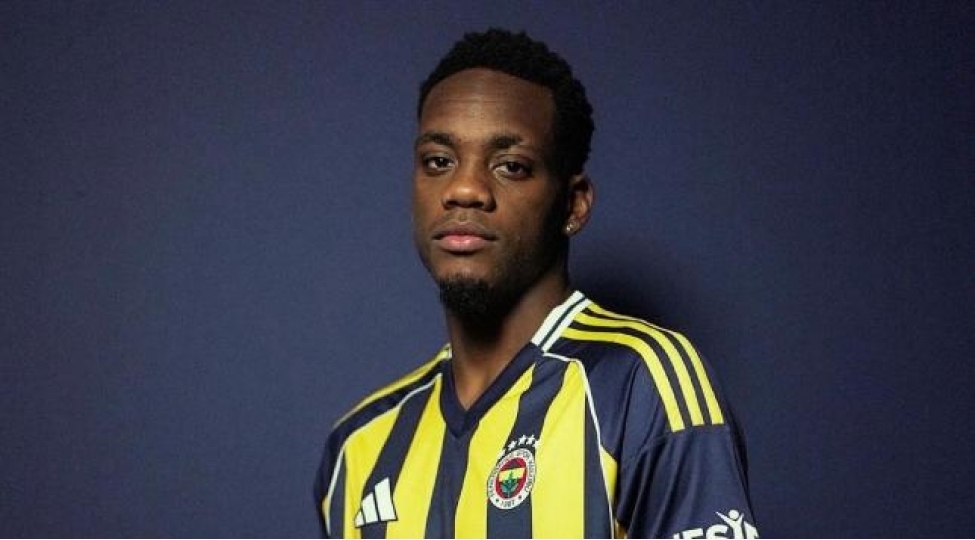fenerbaxcha-yeni-transferini-achiqladi-3